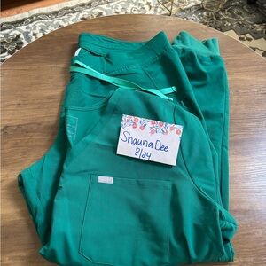 Green Scrub Set